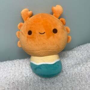Mewaii Mushroom Family Beach Crab 8" Kawaii Plush Squish Toy
